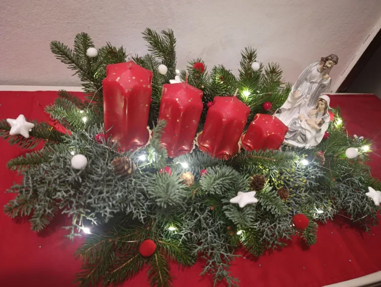 Blagdanska čarolija je počela: Izdvojili smo 40 va&scaron;ih prekrasnih adventskih vijenaca