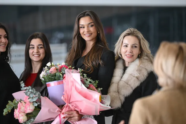 Suze, smijeh i veselje: Ovako su obitelj i prijatelji dočekali misicu Lauru, emocije su bile na vrhuncu