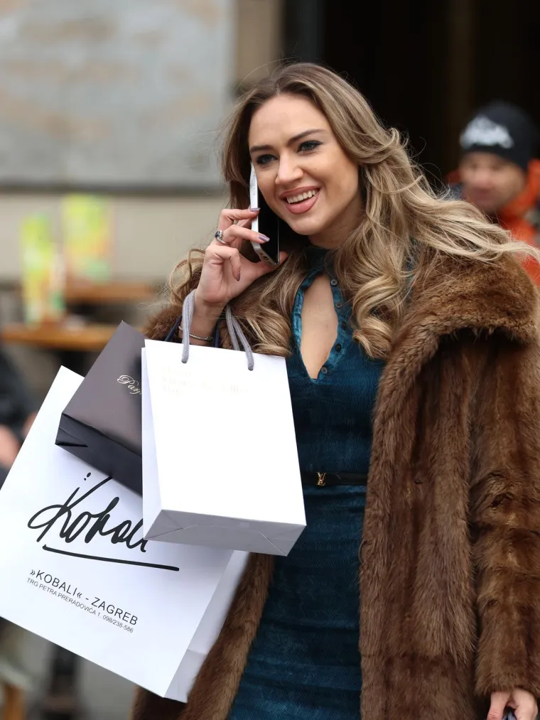 Špica u Zagrebu je gorila: Pogledajte tko je sve bio u šetnji centrom metropole