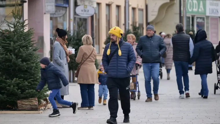 Veseli Djed Božićnjak postao zvijezda subotnje špice u Čakovcu