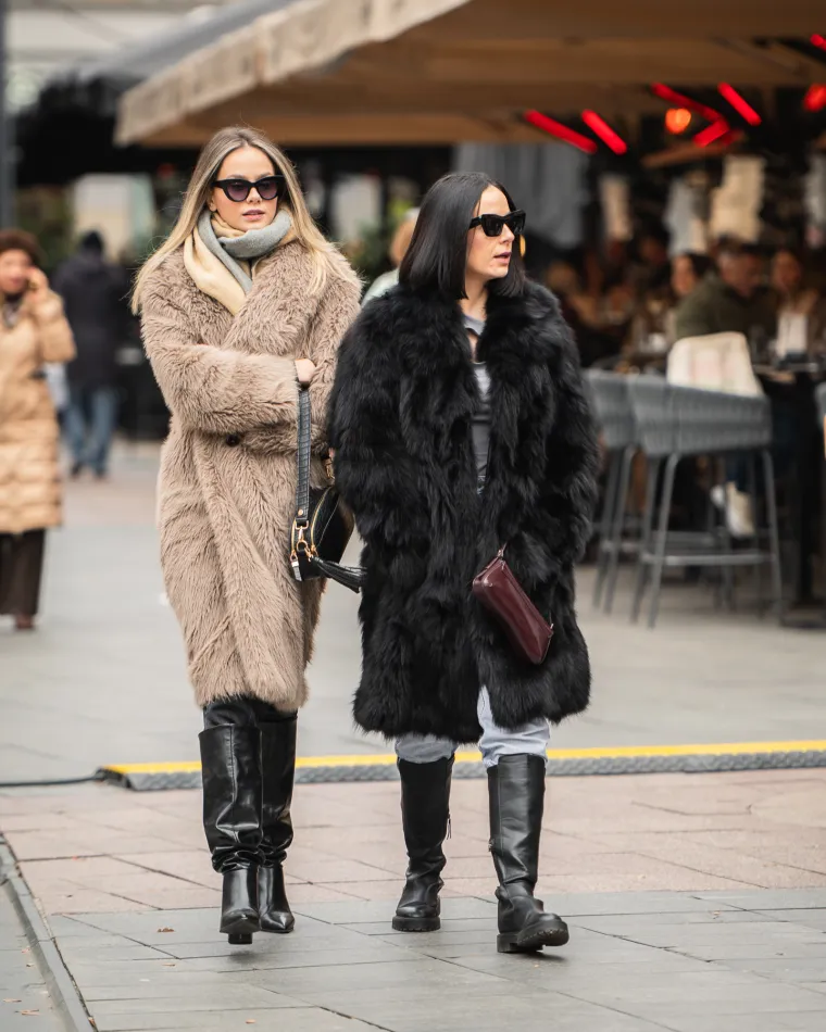 Kao da su iza&scaron;li iz holivudskog filma: Ovaj dvojac privlačio je poglede prolaznika u centru Zagreba