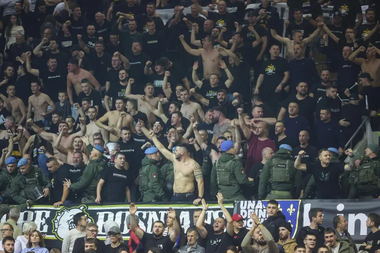 Kaos u Sarajevu! Srbi doživjeli pakao, poruka i za Vučića: 'Nitko te nikad mrziti neće, k'o &scaron;to te mrzim ja'