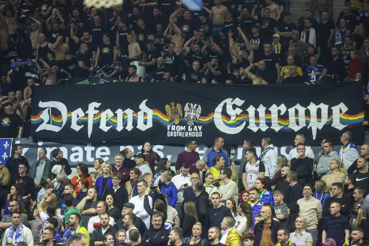 Kaos u Sarajevu! Srbi doživjeli pakao, poruka i za Vučića: 'Nitko te nikad mrziti neće, k'o &scaron;to te mrzim ja'