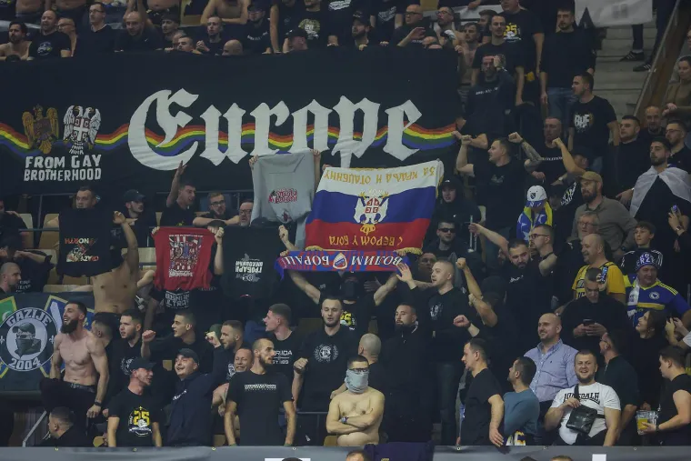 Kaos u Sarajevu! Srbi doživjeli pakao, poruka i za Vučića: 'Nitko te nikad mrziti neće, k'o &scaron;to te mrzim ja'