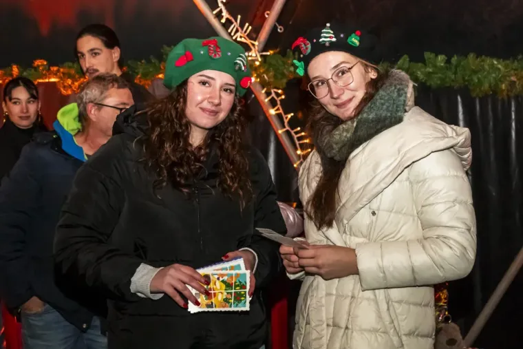 Osječki Advent dobio neočekivane zvijezde: Tri legice u bundama postale glavna atrakcija