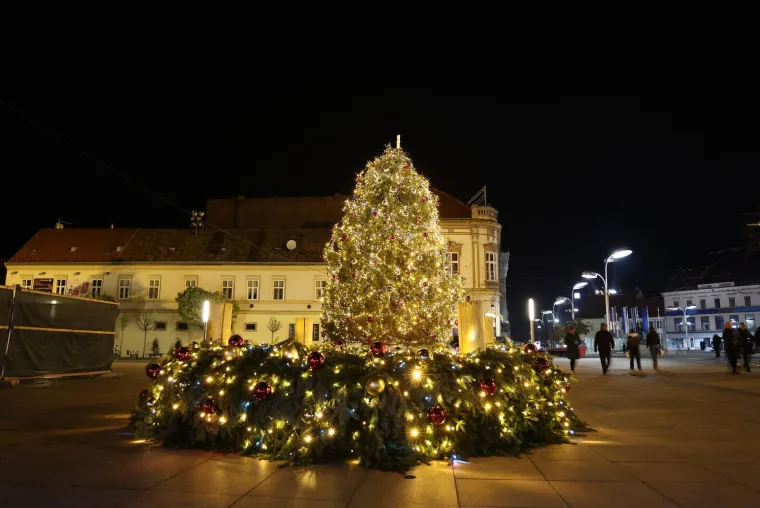 Adventska čarolija u Hrvatskoj: Svaki grad ovih blagdana priča svoju priču