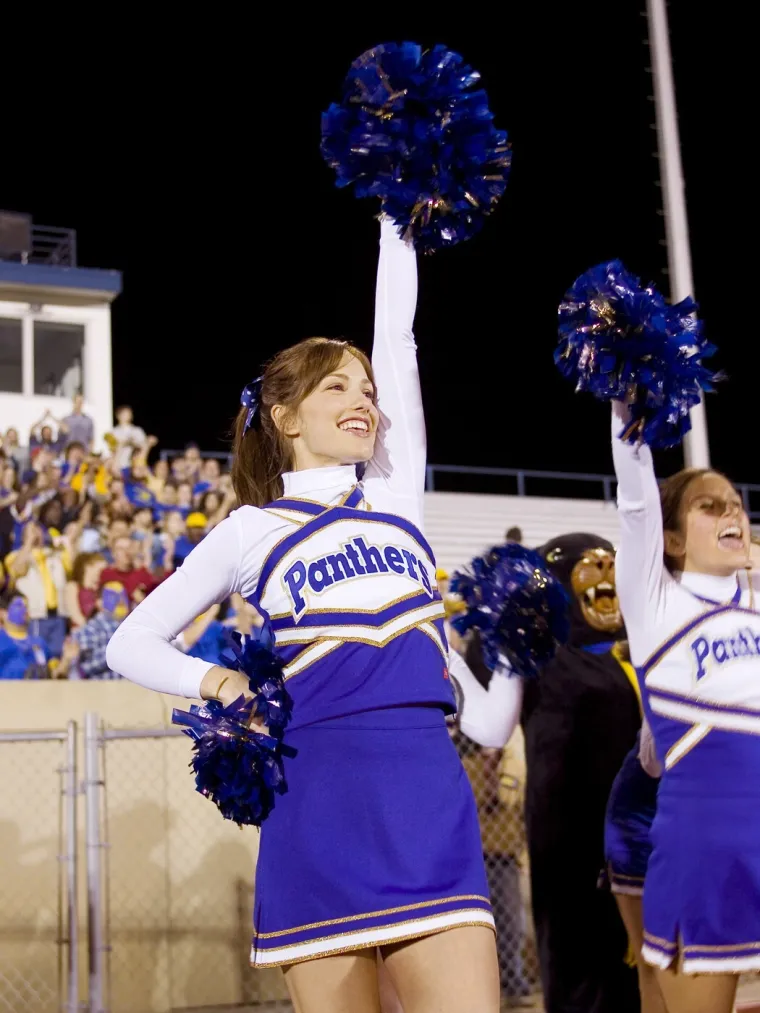 Tko je ova ljepotica? Kao da uopće ne stari, a u vezi je s frontmenom slavnog benda