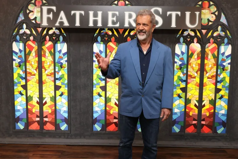 Slavni glumac nekada je slamao ženska srca, a evo kako danas izgleda