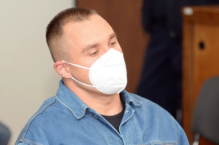 Opasni ubojica, zalizana kosa i pogled koji ledi krv u žilama: Ovako danas izgleda sisački monstrum