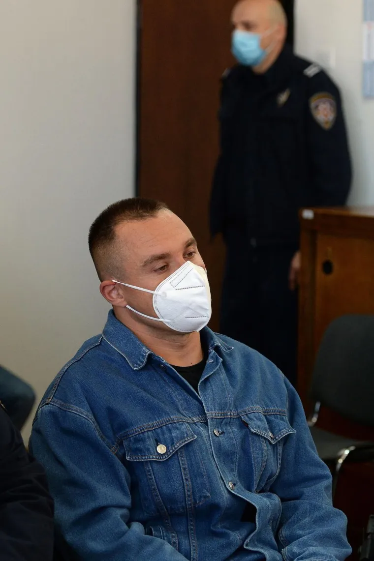 Opasni ubojica, zalizana kosa i pogled koji ledi krv u žilama: Ovako danas izgleda sisački monstrum