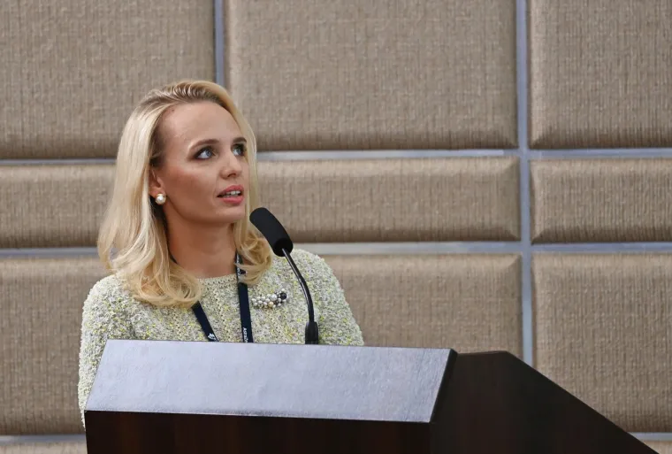 Odrastale u strogoj privatnosti: Tajnovite kćeri Vladimira Putina nevjerojatno nalikuju ocu