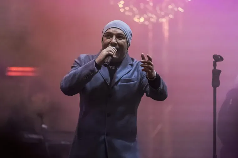 Legice pro&scaron;etale hit sezone: Svi pogledi su bili upereni u zgodne crnke u osječkoj Tvrđi