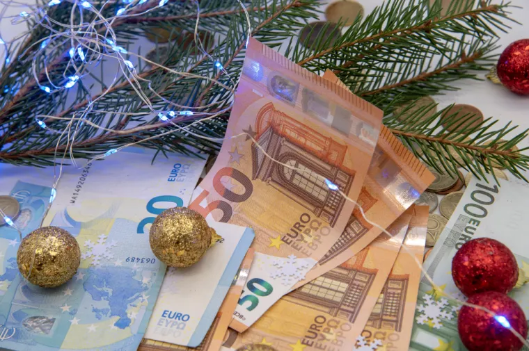 Većina nas ima ove ukrase, a ne znamo da ovoliko vrijede: Privlače novac u dom poput magneta