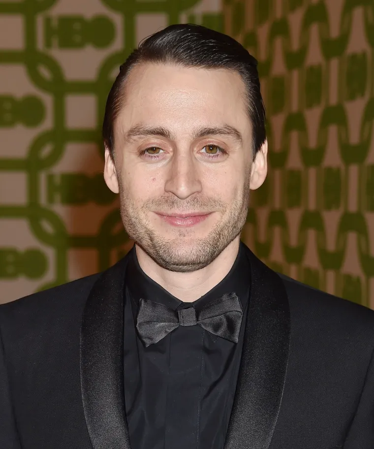 Od nesta&scaron;nog Fullera do markantnog zavodnika: Kevinov bratić danas je zvijezda crvenog tepiha