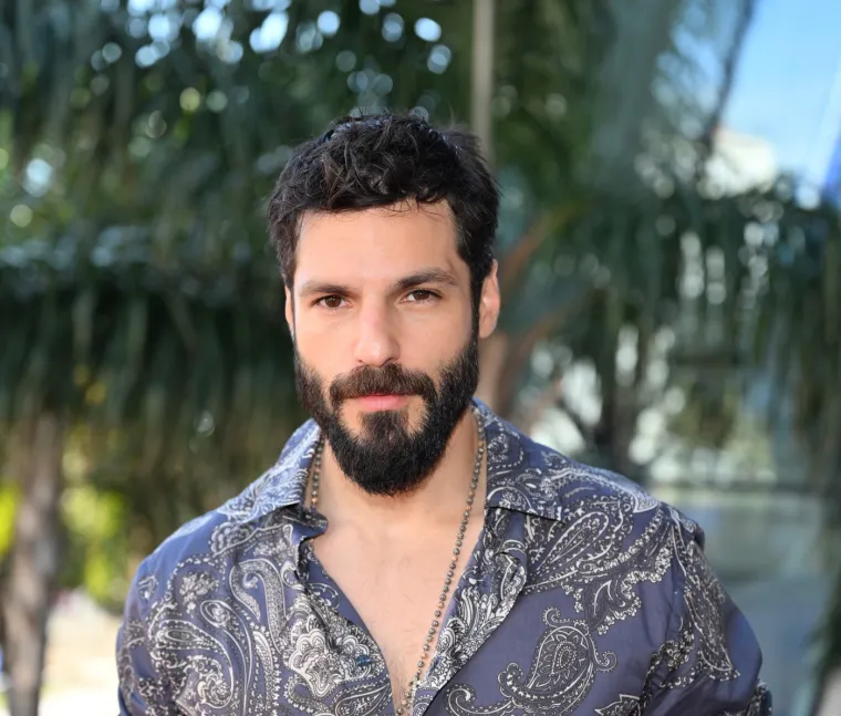 Dokaži da si pravi obožavatelj turskih serija i da možeš prepoznati ove najzgodnije glumce