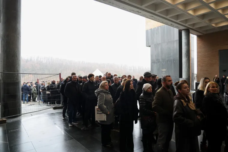 Od Sanjina &Scaron;panovića oprostili se predsjednik Milanović, brojni političari te kolege i suborci