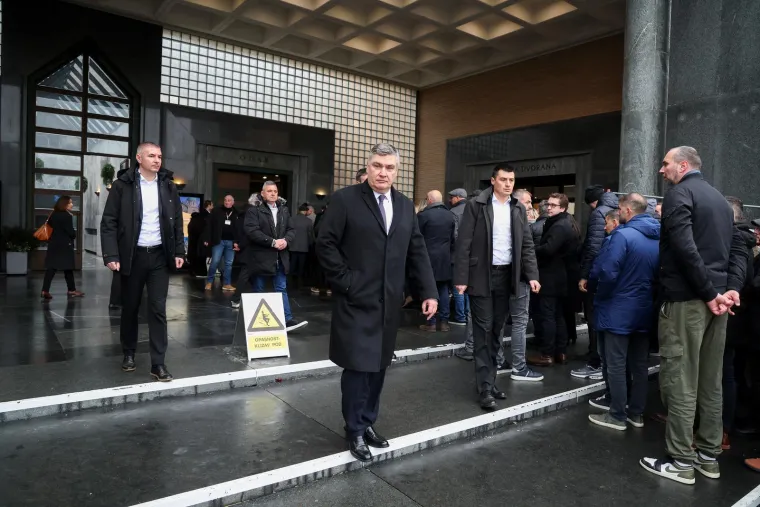 Od Sanjina &Scaron;panovića oprostili se predsjednik Milanović, brojni političari te kolege i suborci