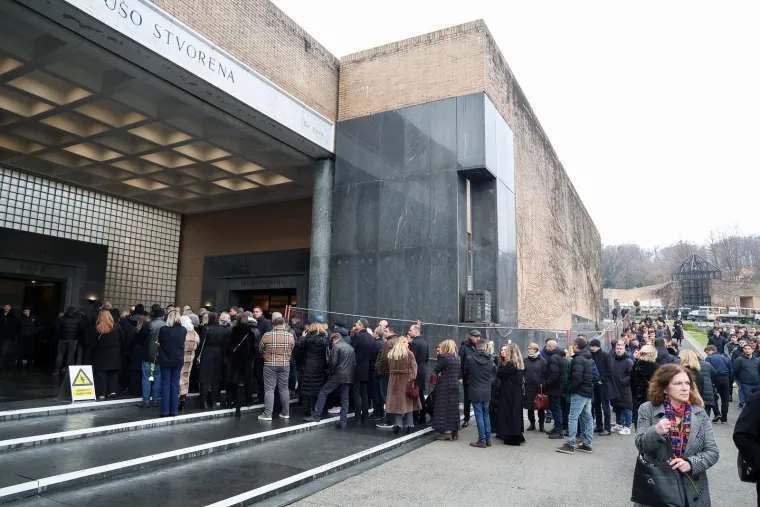 Od Sanjina &Scaron;panovića oprostili se predsjednik Milanović, brojni političari te kolege i suborci