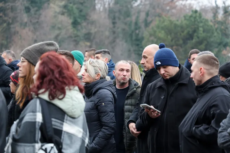 Od Sanjina &Scaron;panovića oprostili se predsjednik Milanović, brojni političari te kolege i suborci