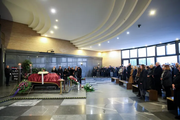 Od Sanjina &Scaron;panovića oprostili se predsjednik Milanović, brojni političari te kolege i suborci