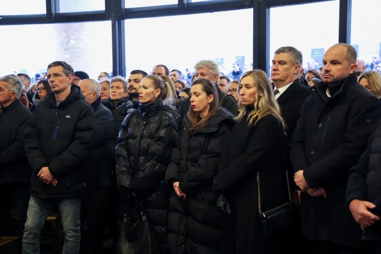 Od Sanjina &Scaron;panovića oprostili se predsjednik Milanović, brojni političari te kolege i suborci