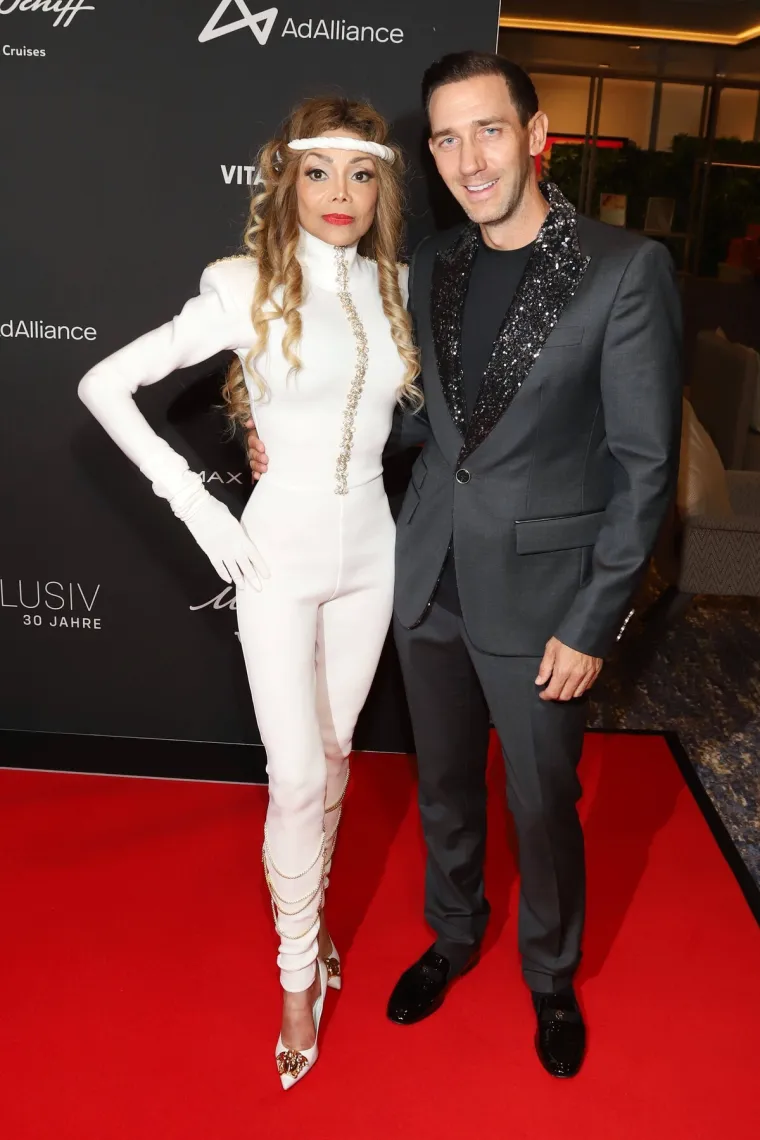 'Ona vi&scaron;e ne liči na sebe', fanovi su u &scaron;oku: Znate li o kome je riječ? Evo kako se mijenjala kroz godine