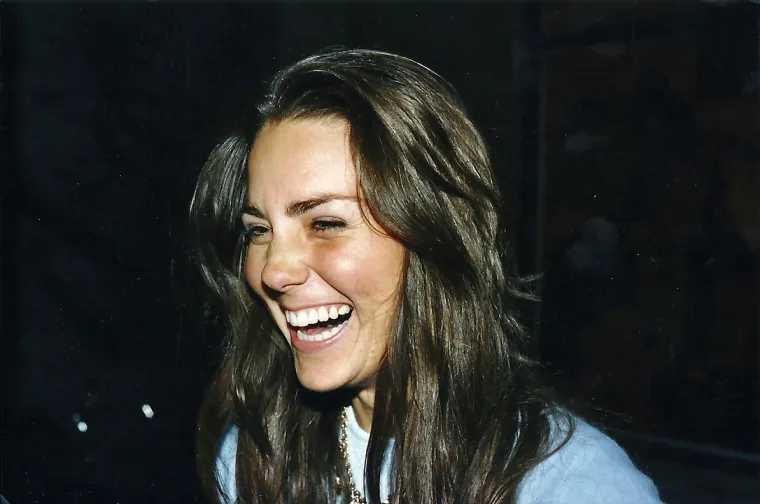 Od partijanerice do buduće kraljice: Ove fotografije Kate Middleton vjerojatno želi zaboraviti