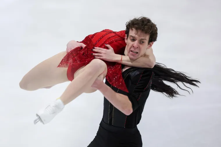 Zlatna pirueta obara s nogu: Atraktivne klizačice su Zagrepčane ostavile bez daha