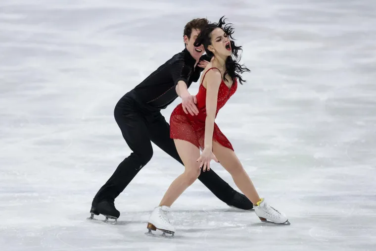 Zlatna pirueta obara s nogu: Atraktivne klizačice su Zagrepčane ostavile bez daha