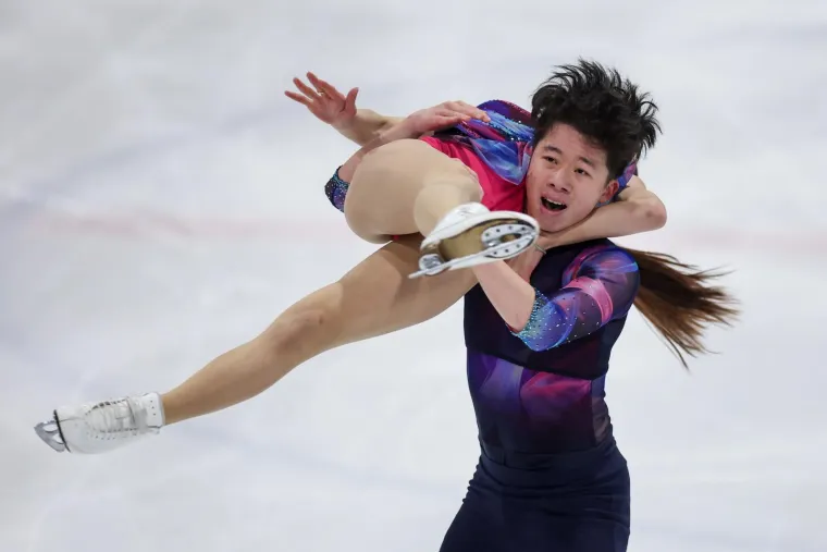 Zlatna pirueta obara s nogu: Atraktivne klizačice su Zagrepčane ostavile bez daha