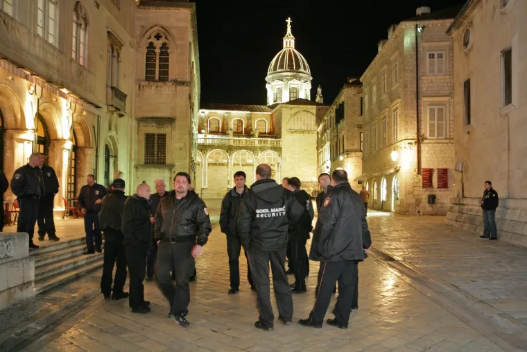 'Gorio je Dubrovnik': Pogledajte kakvu atmosferu je Thompson napravio prije 17 godina na Stradunu