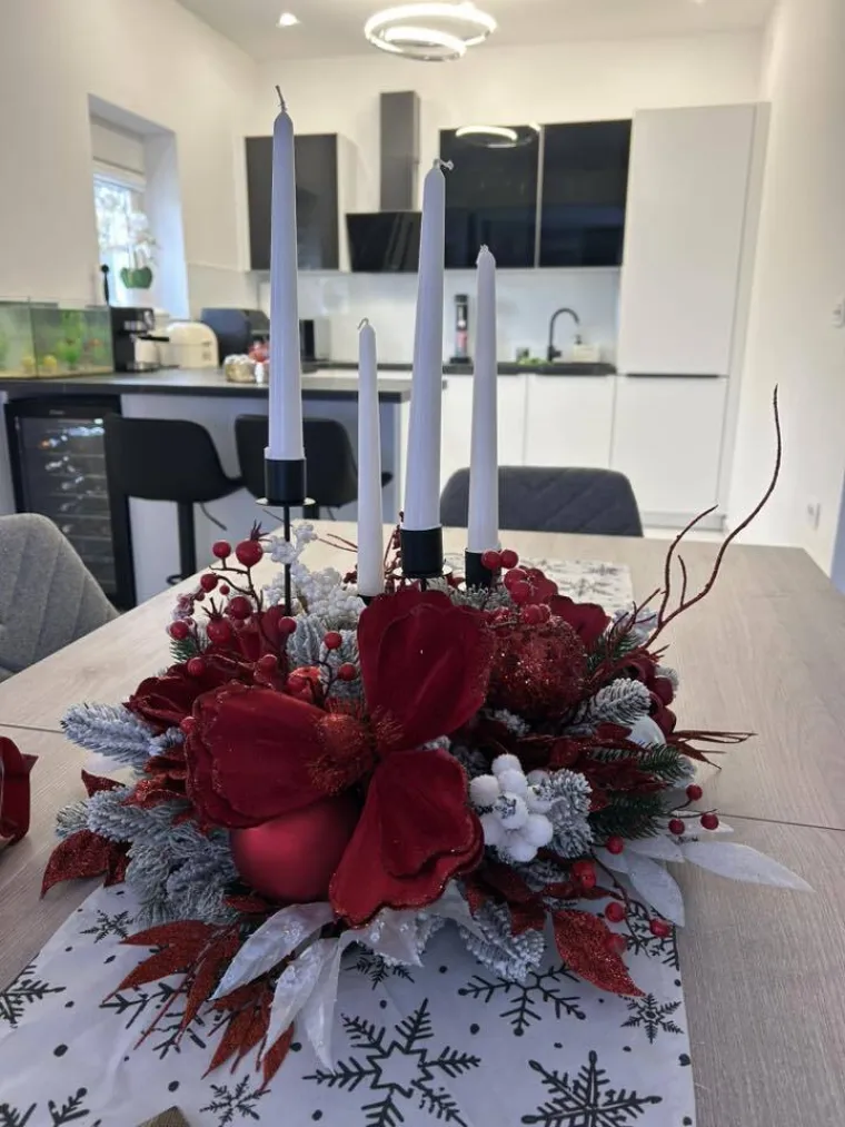 Toliko su lijepi da nismo mogli odoljeti: Izdvojili smo jo&scaron; 40 va&scaron;ih adventskih vijenaca