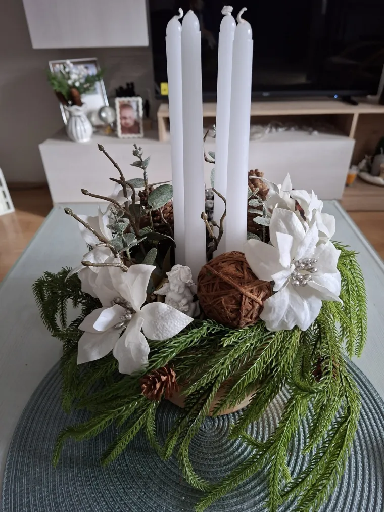 Toliko su lijepi da nismo mogli odoljeti: Izdvojili smo još 40 vaših adventskih vijenaca