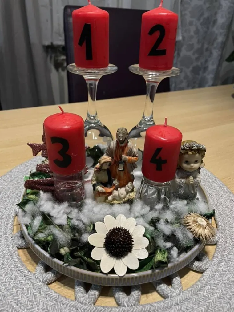 Toliko su lijepi da nismo mogli odoljeti: Izdvojili smo jo&scaron; 40 va&scaron;ih adventskih vijenaca