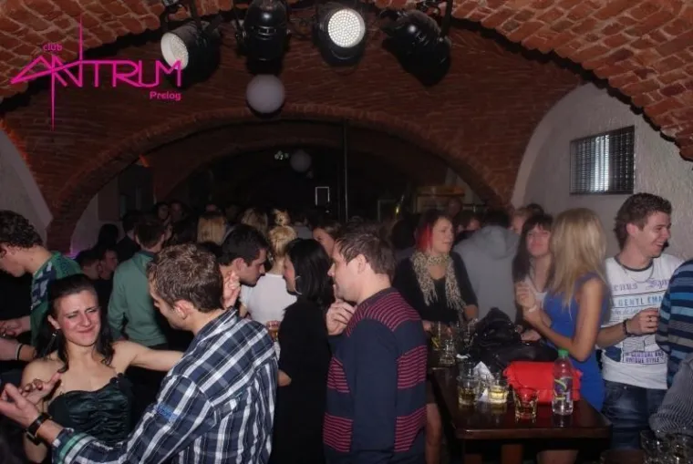 Klub Antrum bio je sredi&scaron;te noćnog života: Pogledajte kako se tamo zabavljalo prije 13 godina