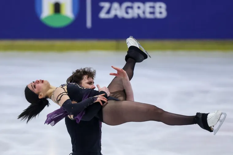 Jeste li vidjeli s kime je Kolinda 'uhvaćena' na Zlatnoj pirueti? Dugo nisu snimljeni zajedno