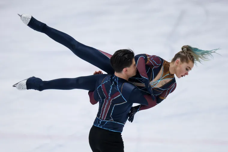 Jeste li vidjeli s kime je Kolinda 'uhvaćena' na Zlatnoj pirueti? Dugo nisu snimljeni zajedno