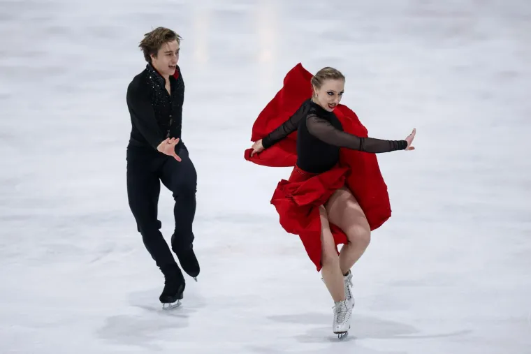 Jeste li vidjeli s kime je Kolinda 'uhvaćena' na Zlatnoj pirueti? Dugo nisu snimljeni zajedno