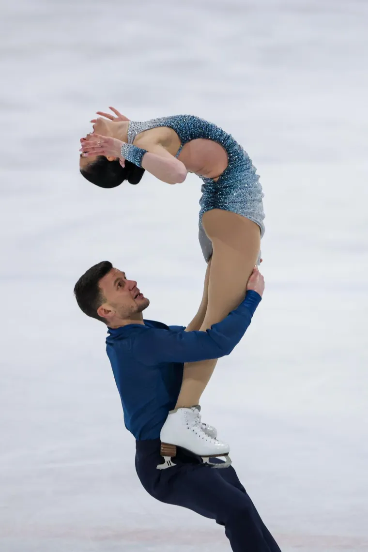 Jeste li vidjeli s kime je Kolinda 'uhvaćena' na Zlatnoj pirueti? Dugo nisu snimljeni zajedno