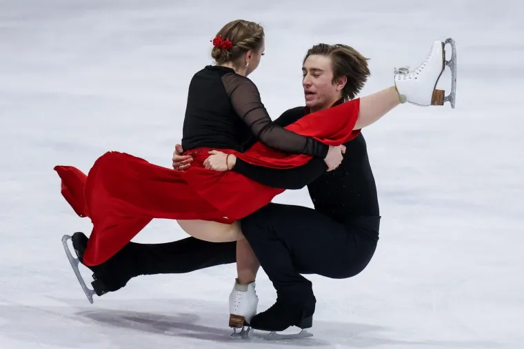 Jeste li vidjeli s kime je Kolinda 'uhvaćena' na Zlatnoj pirueti? Dugo nisu snimljeni zajedno