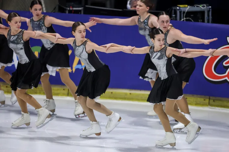 Jeste li vidjeli s kime je Kolinda 'uhvaćena' na Zlatnoj pirueti? Dugo nisu snimljeni zajedno