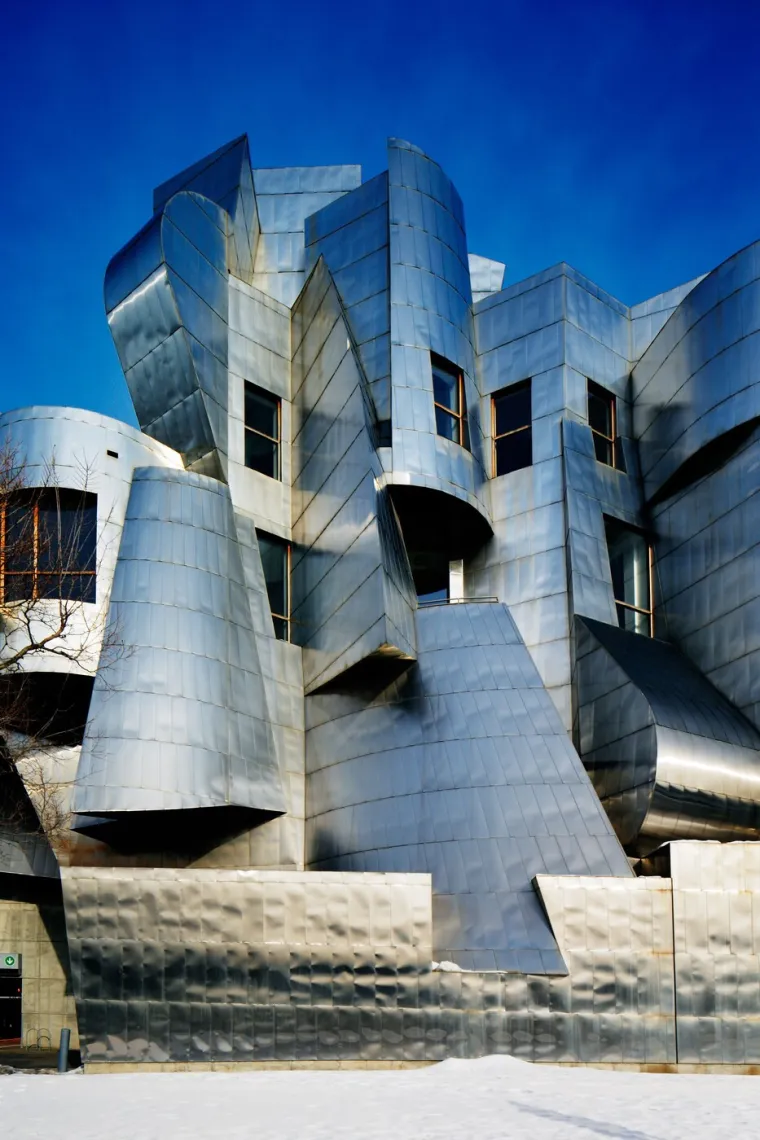 Umro slavni arhitekt Frank Gehry: Pogledajte ple&scaron;uću kuću i druga remek djela koja krase svjetske metropole