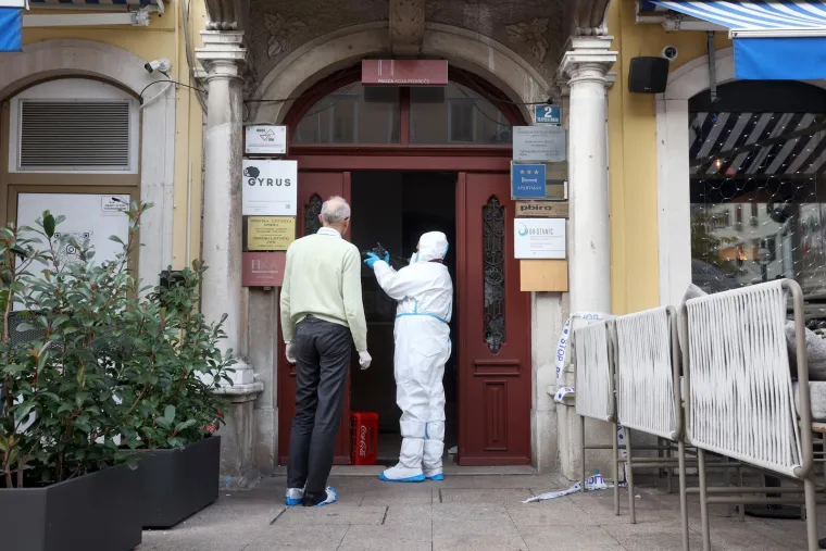 Ovo je mjesto stravičnog femicida u Rijeci: Žena na smrt izbodena na stubištu