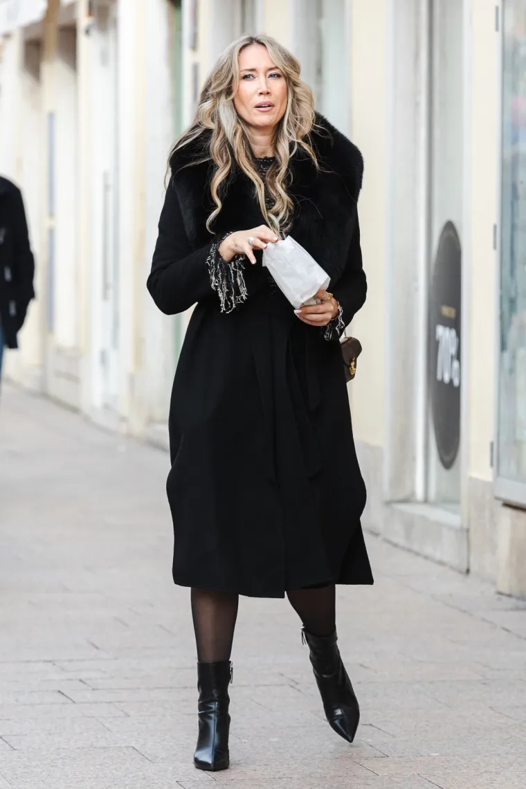 Ni dugi kaputi nisu sasvim prekrili lijepe noge Riječanki: &Scaron;tiklama pokorile Korzo