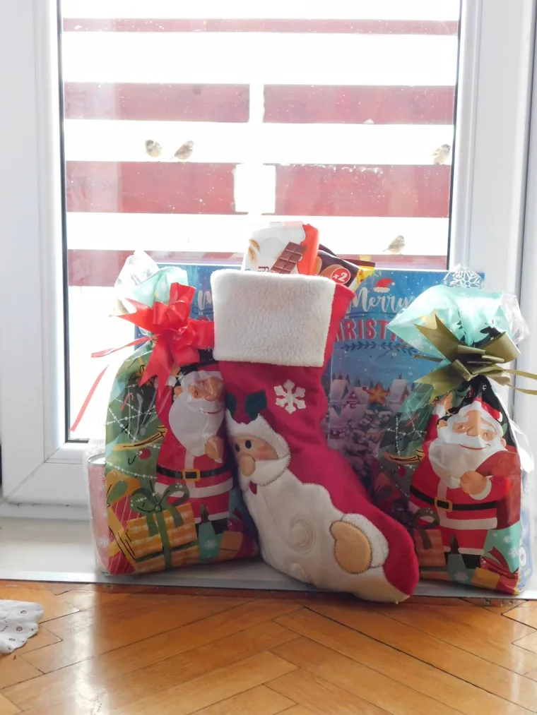 Slali ste nam fotografije va&scaron;ih čizmica koje su dočekale svetog Nikolu: Koji biste dar izabrali?