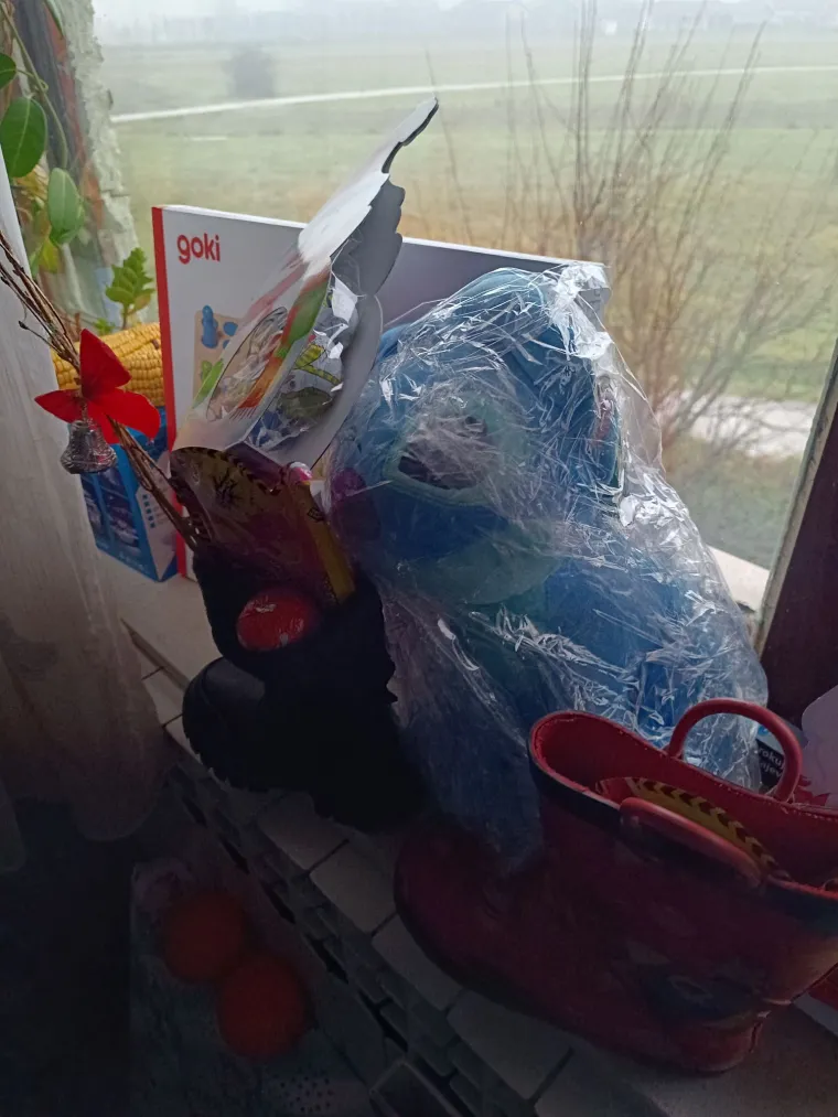 Slali ste nam fotografije va&scaron;ih čizmica koje su dočekale svetog Nikolu: Koji biste dar izabrali?