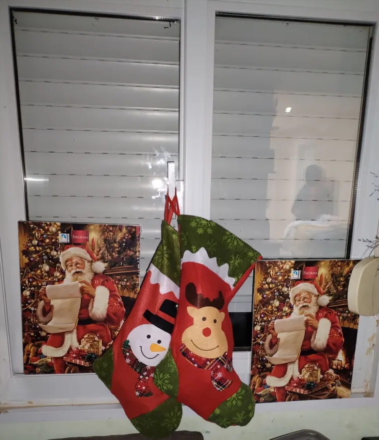 Slali ste nam fotografije va&scaron;ih čizmica koje su dočekale svetog Nikolu: Koji biste dar izabrali?