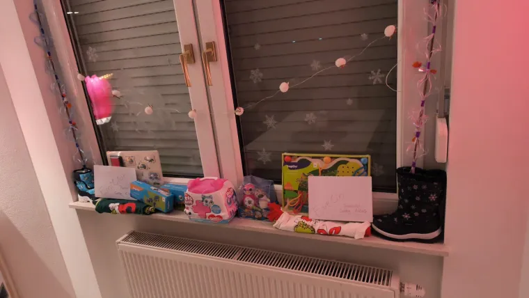 Slali ste nam fotografije va&scaron;ih čizmica koje su dočekale svetog Nikolu: Koji biste dar izabrali?