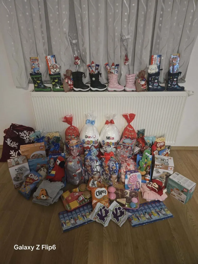 Slali ste nam fotografije va&scaron;ih čizmica koje su dočekale svetog Nikolu: Koji biste dar izabrali?