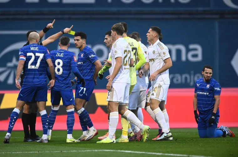 Bilić na 'neprijateljskom' terenu: Evo s kim predsjednik Hajduka gleda derbi na Maksimiru